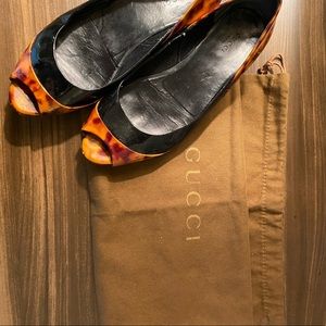 GUCCI tortoise shell peep toe flats